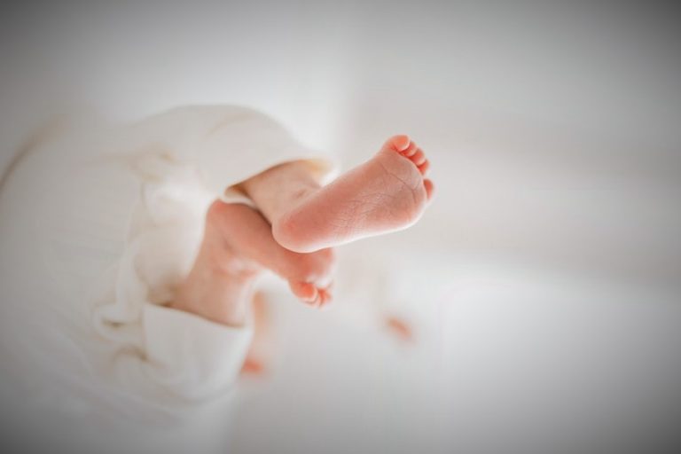 علاج حمى الرضع والأطفال