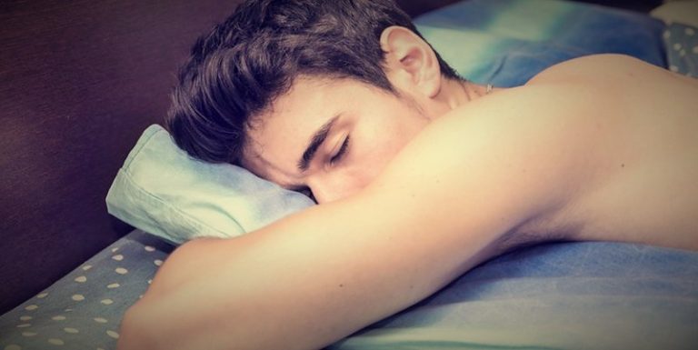 كل ما تحتاجين لمعرفته عن التعرق الليلي