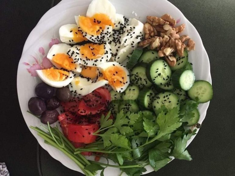 هل وجبات الإفطار المالحة مُفيدة ومتوازنة؟