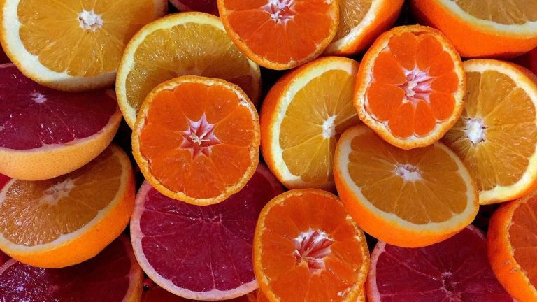 احصلي على فيتامين C هذا الصيف واستمتعي بالحياة!