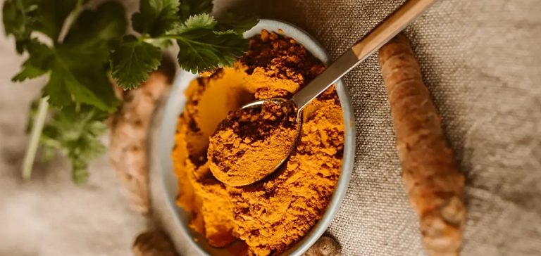 الكركمين ... الفوائد والموانع