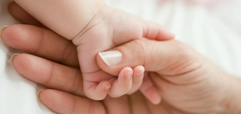 كيف أعرف ما إذا كان طفلي مصابًا بالداء البطني؟ كيف أعرف ما إذا كان طفلي مصابًا بالداء البطني؟