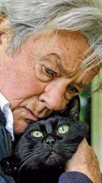 آلان ديلون في أيامه الأخيرة