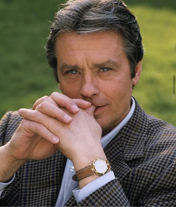 الممثل والمنتج آلان ديلون