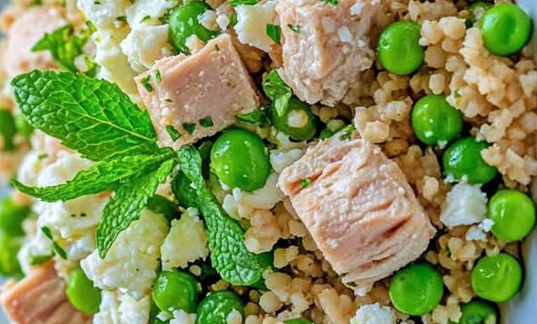 سلطة الكسكسي بالبازلاء والتونة