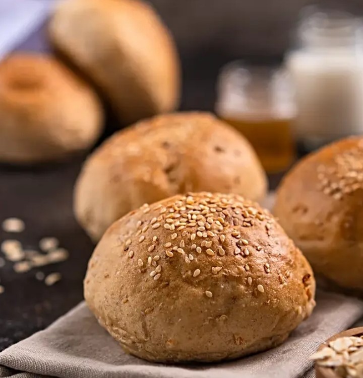 الخبز يُسبب زيادة الوزن … صح أم خطأ؟ الخبز يُسبب زيادة الوزن ... صح أم خطأ؟