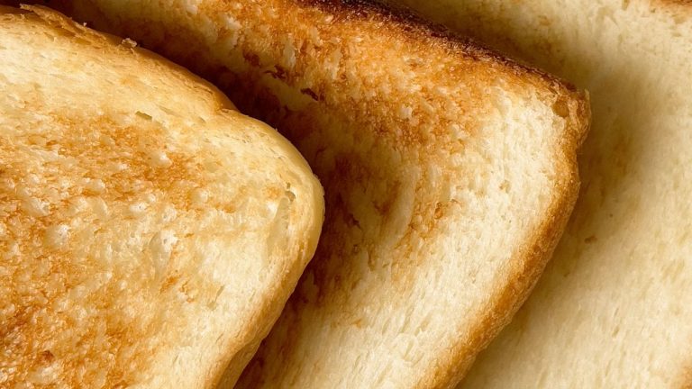 البسكوت "البقسماط" يُسبب زيادة الوزن ... صح أم خطأ؟