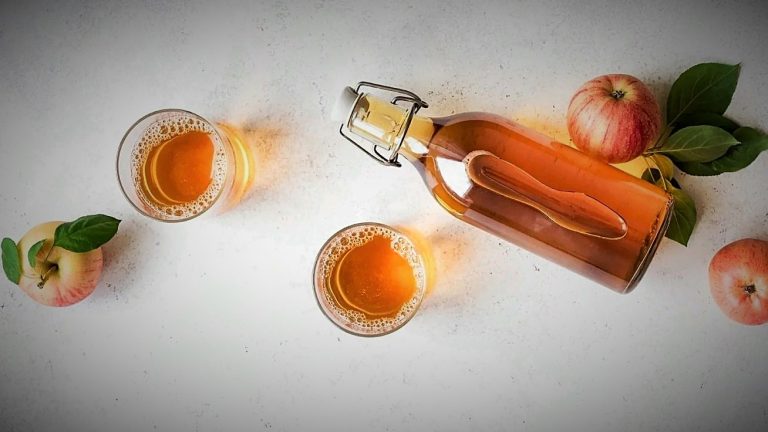 كيف تُخفضين الحمى طبيعيًا بالخل؟