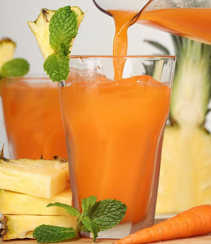 وصفة عصير التفاح والجزر والأناناس للتنحيف وخسارة الوزن الزائد